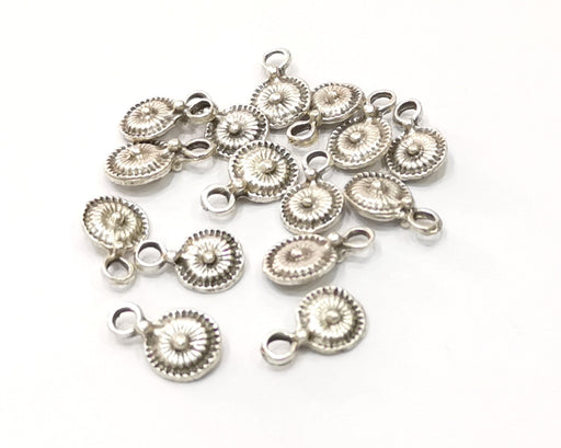 20 Silver Charms Antique Silver Plated Charms (13x8mm)  G16544