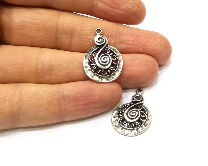 4 Silver Charms Antique Silver Plated Charms (26x18mm)  G19546