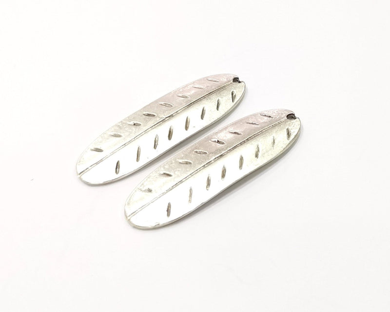 2 Feather Charms Antique Silver Plated Charms (44x13mm)  G16590