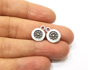 10 Silver Charms Antique Silver Plated Charms (15x11mm)  G16592