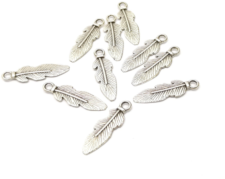 20 Feather Charms Antique Silver Plated Charms (25x6mm)  G16601