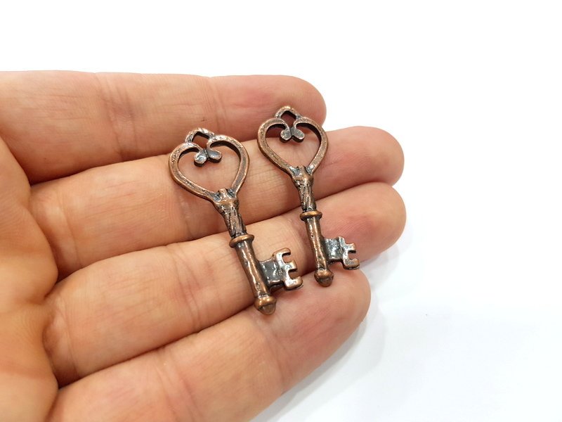 4 Key Charm Antique Copper Charm Antique Copper Plated Metal (41x16mm) G15742