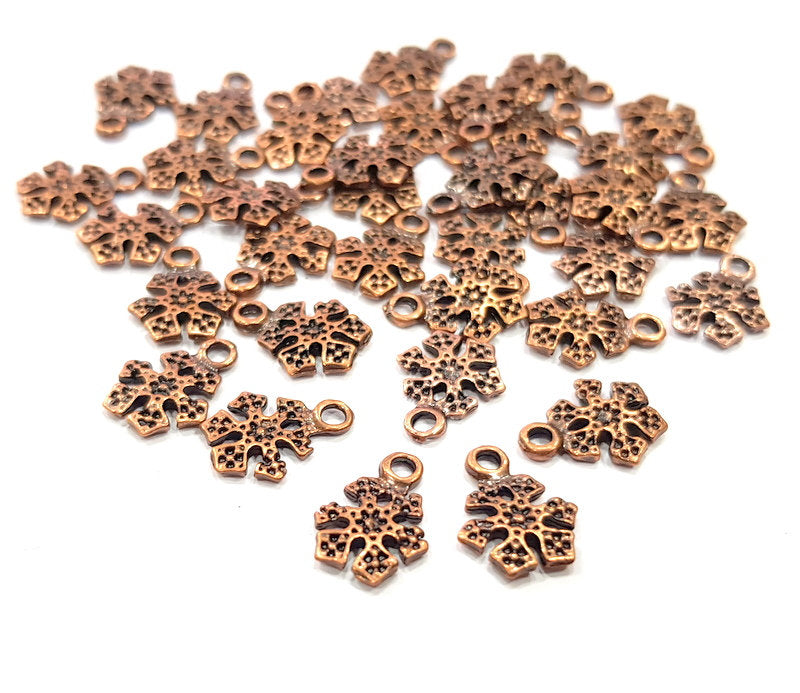 20 Snowflake Charm Antique Copper Charm Antique Copper Plated Metal (13x10mm) G15775