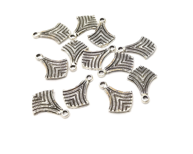 10 Silver Charms Antique Silver Plated Charms Double Sided (19x13mm)  G16612