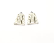 4 Silver Charms Antique Silver Plated Charms (22x16mm)  G16621