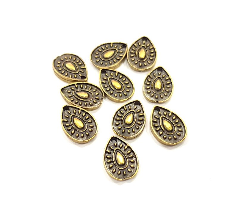 8 Drop Charm Antique Bronze Charm Antique Bronze Plated Metal  (15x10mm) G15796