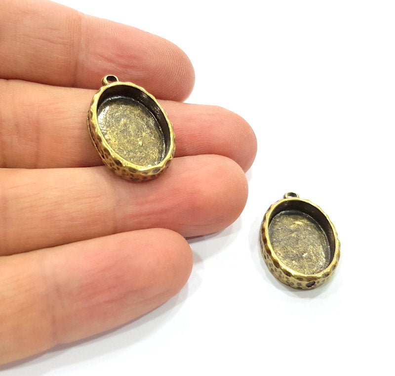 4 Hammered Base Resin Base Pendant Blank inlay Blank Mosaic Blank Bezel Setting Mountings Antique Bronze Plated Metal (18x13mm blank) G21769