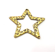2 Hammered Star Charm Antique Bronze Charm Antique Bronze Plated Metal  (42mm) G15836