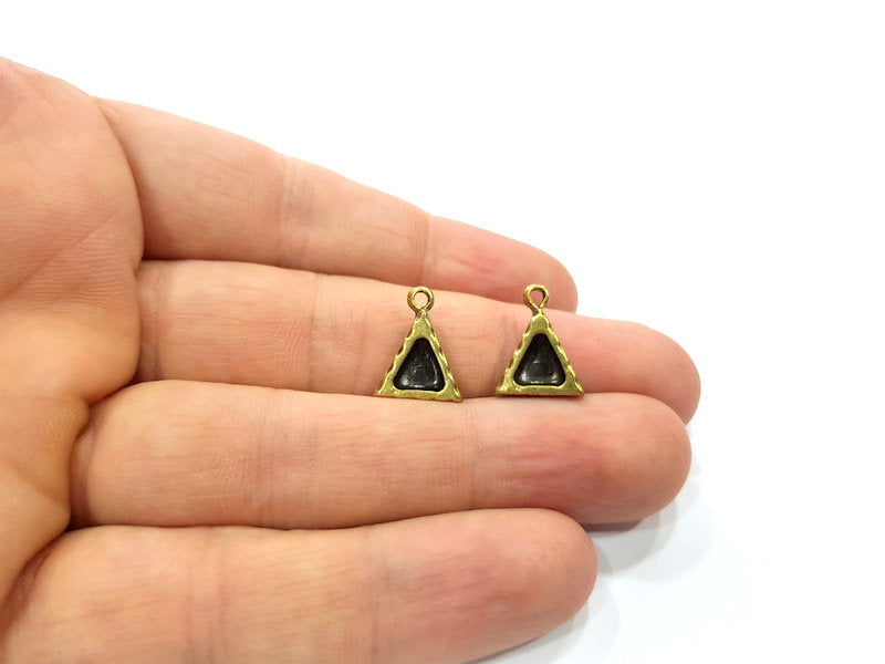 4 Hammered Base Resin Base Pendant Blank inlay Blank Mosaic Blank Bezel Setting Mountings Antique Bronze Plated Metal (6x6mm blank) G15838