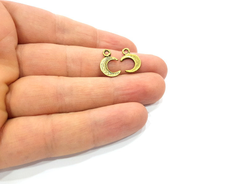 20 Crescent Charm Antique Bronze Charm Antique Bronze Plated Metal  (15x10mm) G15844