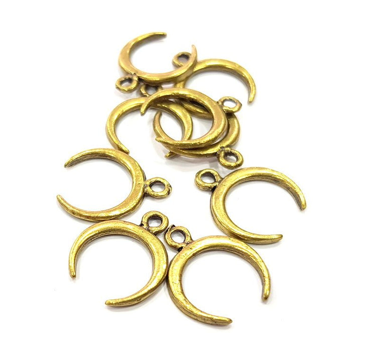 10 Crescent Charm Antique Bronze Charm Antique Bronze Plated Metal  (20x17mm) G15845