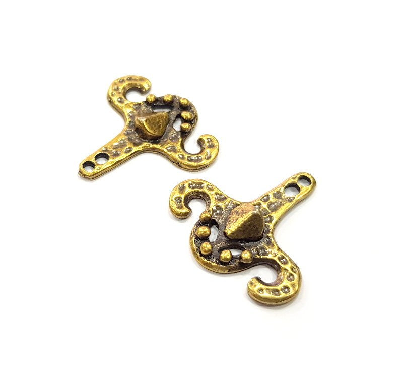 4 Antique Bronze Charm Antique Bronze Plated Metal  (27x20mm) G15851