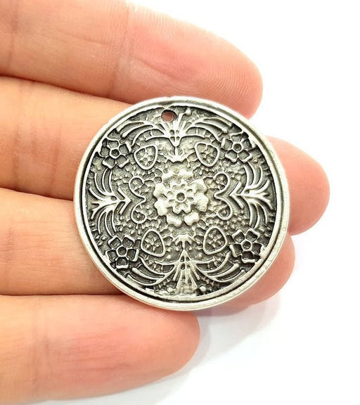 Silver Pendant Antique Silver Plated Metal (36mm) G11982