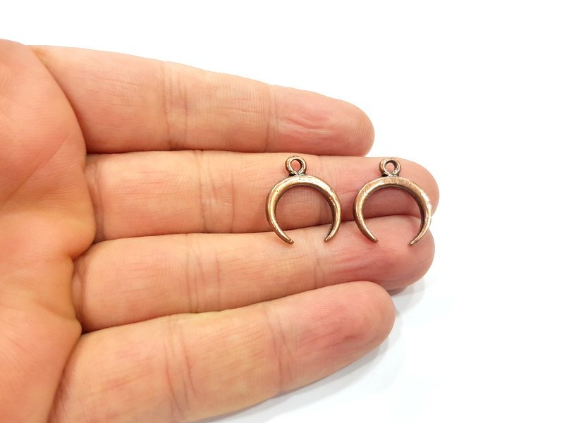 20 Crescent Charm Antique Copper Plated Metal (20x17mm) G15903
