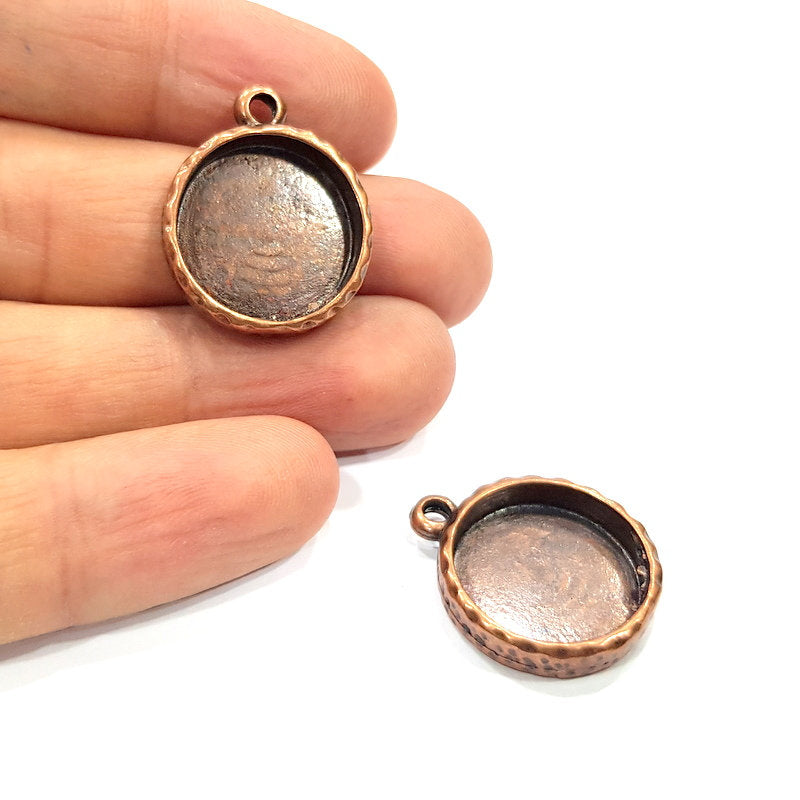 2 Copper Pendant Blank Resin Base Hammered Cabochon Blank Mosaic inlay Necklace Mountings Antique Copper Plated Metal (18 mm blank)  G15921