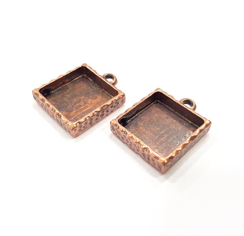 2 Copper Pendant Blank Resin Base Hammered Cabochon Blank Mosaic inlay Necklace Mountings Antique Copper Plated Metal (16 mm blank)  G15923