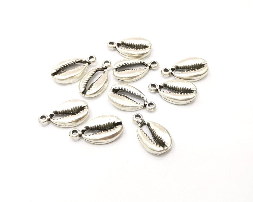 10 Cowrie Shell Charms Silver Charms Antique Silver Plated Metal (18x10mm) G16761