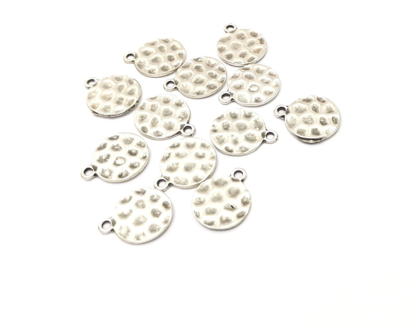 10 Hammered Round Charms Antique Silver Plated Charms (13mm)  G16768