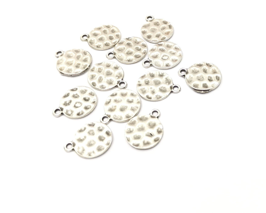 10 Hammered Round Charms Antique Silver Plated Charms (13mm)  G16768