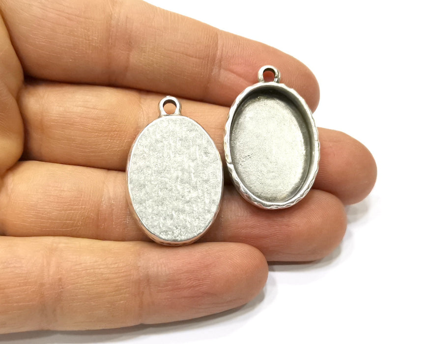 2 Silver Hammered Base Blank inlay Blank Pendant Base Resin Blank Mosaic Mountings Antique Silver Plated Metal (25x18mm blank )  G16788