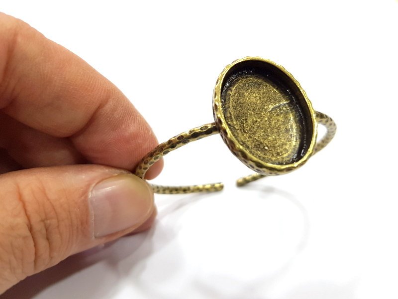 Bracelet Blank Cuff Bezel Resin Bangle inlay Blank Glass Cabochon Base Bezel Hammered Adjustable Antique Bronze Bracelet (25x18mm ) G16008