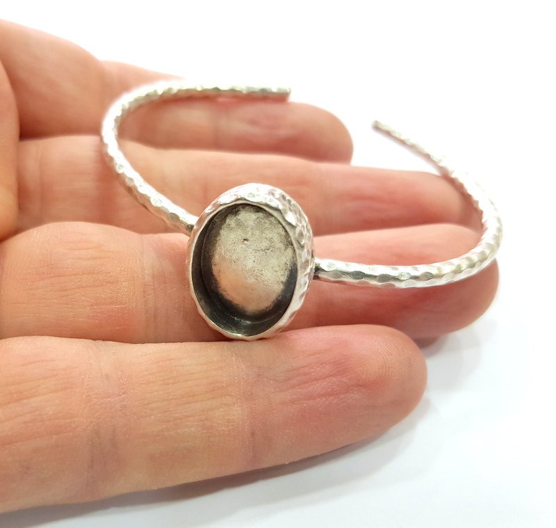 Bracelet Blank Cuff Bezel Resin Bangle inlay Blank Glass Cabochon Base Bezel Hammered Adjustable Antique Silver Bracelet (18x13mm ) G16034