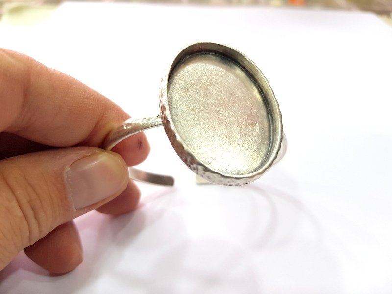 Bracelet Blank Cuff Bezel Resin Bangle inlay Blank Glass Cabochon Base Bezel Hammered Adjustable Antique Silver Bracelet (40x30mm ) G16041
