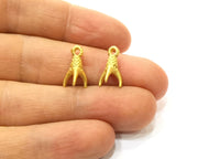 5 Claw Charms Gold Plated Charms  (17x9mm)  G16963