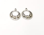 8 Silver Charms Antique Silver Plated Charms (22x18mm)  G17097