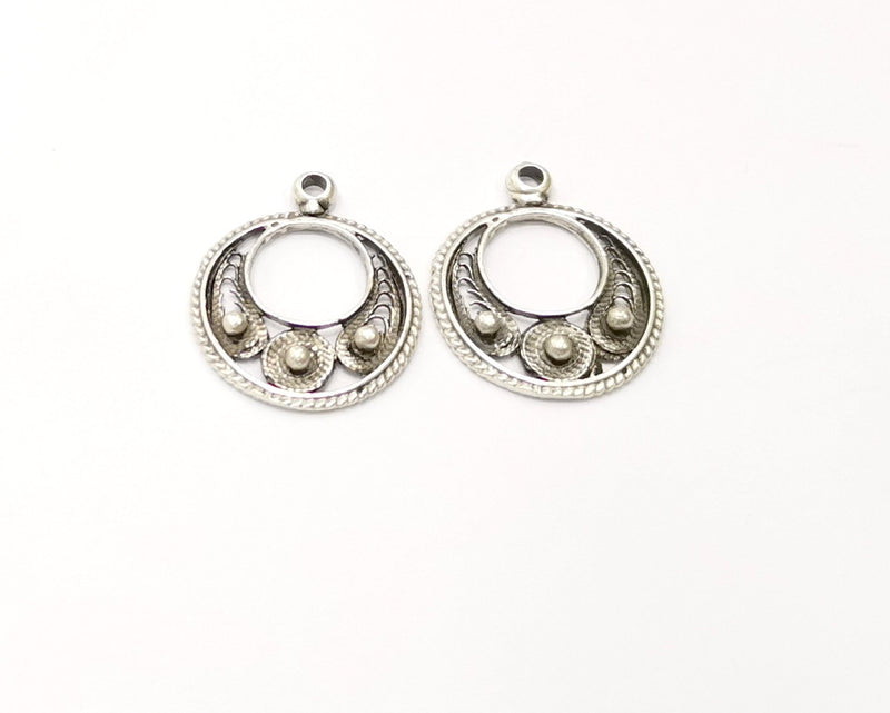 8 Silver Charms Antique Silver Plated Charms (22x18mm)  G17097