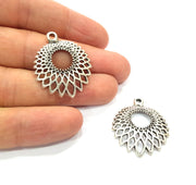 4 Silver Charms Antique Silver Plated Charms (33x27mm)  G16186