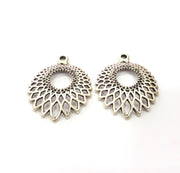 4 Silver Charms Antique Silver Plated Charms (33x27mm)  G16186