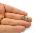 20 Fan Charm Antique Bronze Charm (14x10mm) G16245