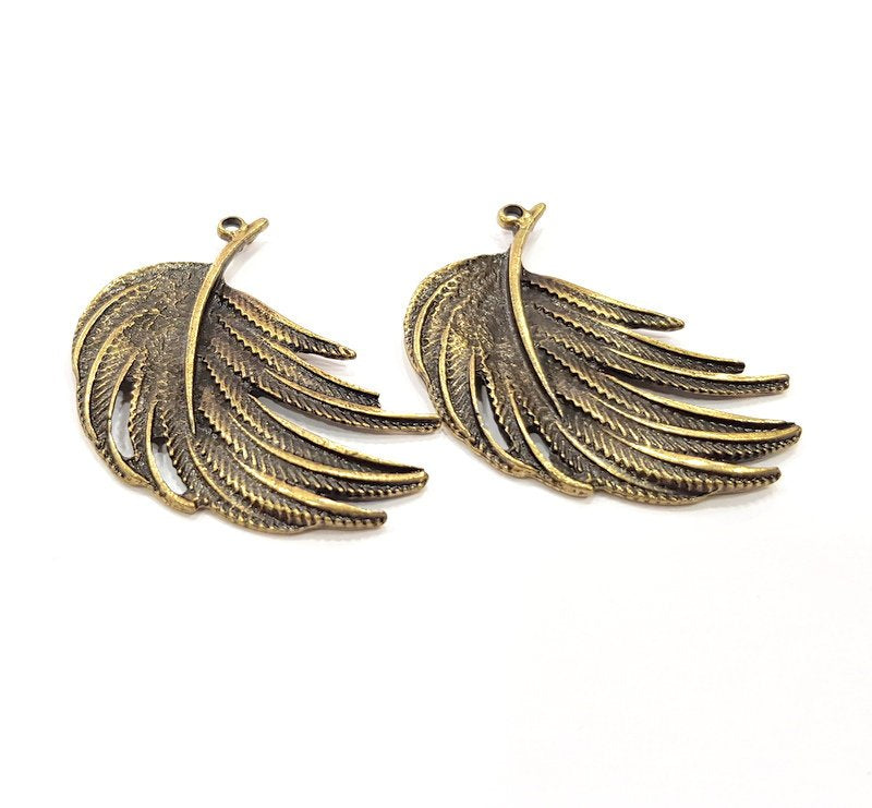 2 Feather Charm Antique Bronze Charm (42x38mm) G16258
