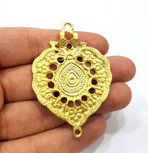 Gold Pendant Gold Plated Metal (64x46mm)  G16282