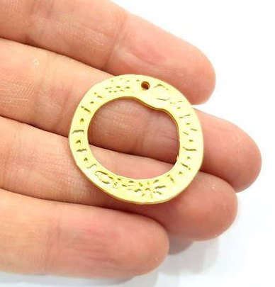 4 Gold Patterned Circle Charm Findings Gold Plated Charms  (30mm)  G10176