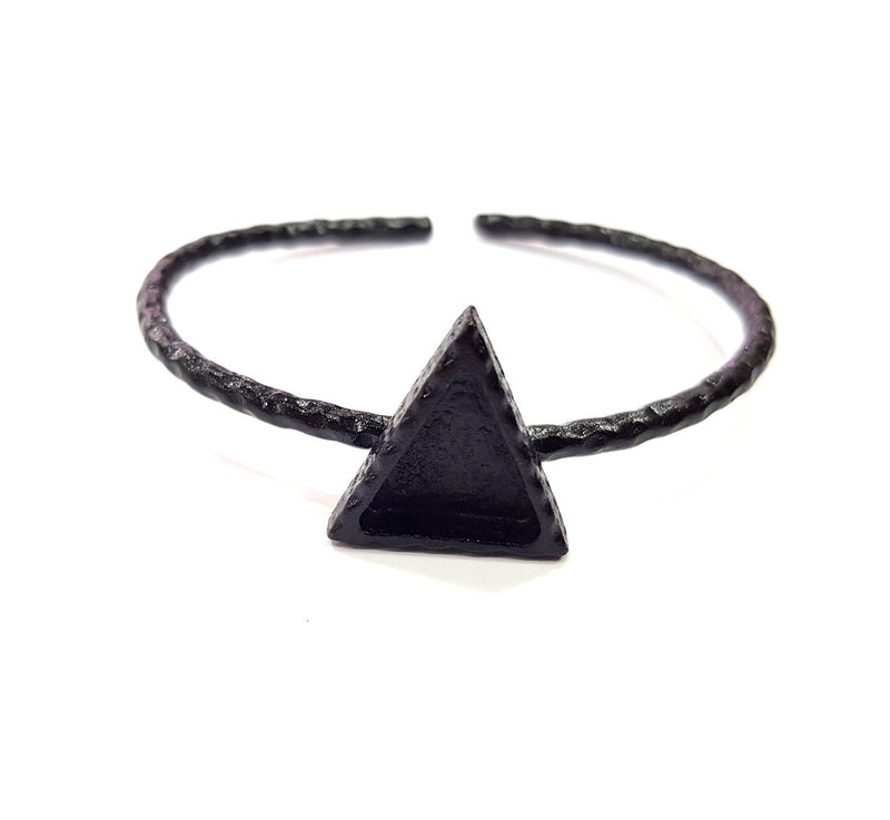 Black Bracelet Blank Cuff Bezel Resin Bangle inlay Blank Glass Cabochon Base Bezel Hammered Adjustable Black Bracelet (14x13mm ) G16329