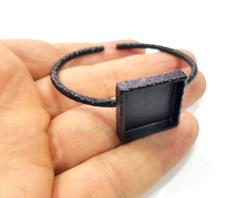 Black Bracelet Blank Cuff Bezel Resin Bangle inlay Blank Glass Cabochon Base Bezel Hammered Adjustable Black Bracelet (20x20mm ) G16349