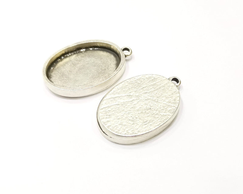 2 Silver Hammered Base Blank inlay Blank Pendant Base Resin Blank Mosaic Mountings Antique Silver Plated Metal (30x22mm blank )  G17131