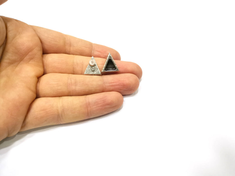 Earring Blank Backs Silver Base Setting Hammered Resin Blank Cabochon Base inlay Mounting Antique Silver Plated (9x8mm) 1 Pair G17162