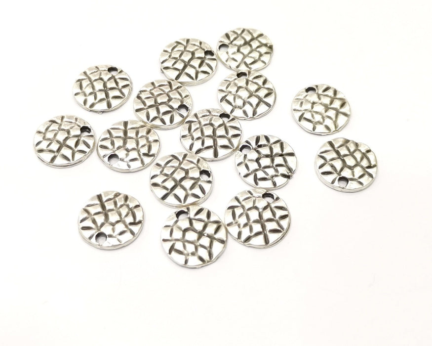 20 Silver Charms Antique Silver Plated Charms (11mm)  G17254