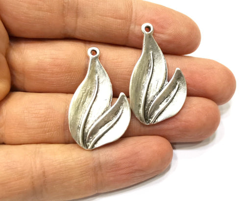 4 Leaf Charms Antique Silver Plated Charms (35x24mm)  G17265