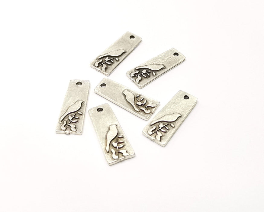 4 Bird Charms Antique Silver Plated Charms (25x10mm)  G16437