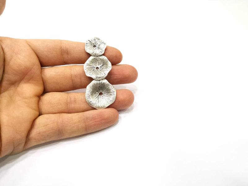 Flower Pendant Antique Silver Plated Brass Three piece and connected with the ring (61x25mm) G16481