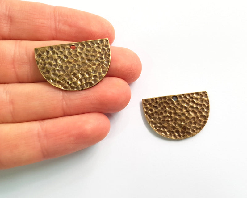 2 Hammered Semi Circle Connector Charm Half Moon Charm Antique Bronze Charm Antique Bronze Plated Metal  (30x20mm) G17415