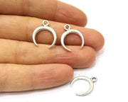 10 Crescent Charms Antique Silver Plated Charms (20x17mm)  G16532
