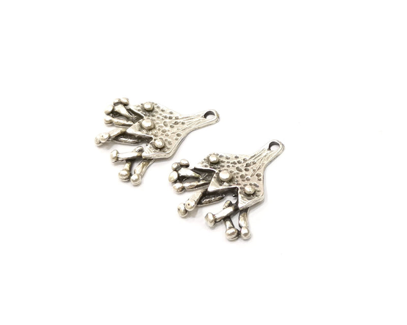 4 Silver Charms Antique Silver Plated Charms (30x26mm)  G16549