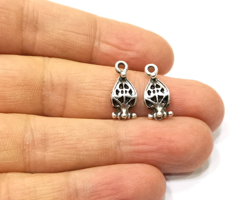 10 Silver Charms Antique Silver Plated Charms (18x8mm)  G16589