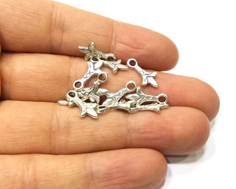 20 Silver Charms Antique Silver Plated Charms (15x8mm)  G16625