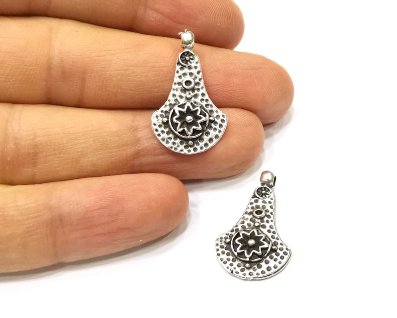 6 Silver Charms Antique Silver Plated Charms (27x16mm)  G16630